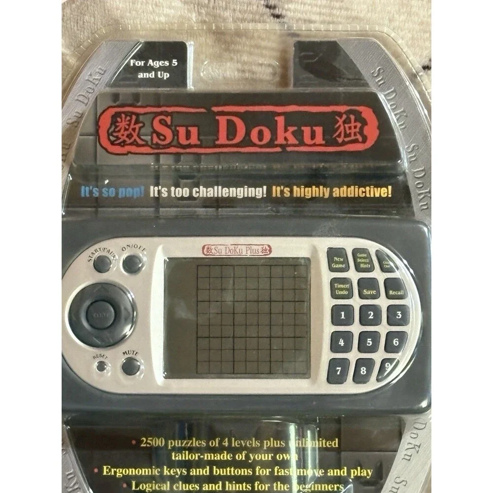 Su Doku 2500 Puzzles of 4 Levels Handheld Electronic Game
